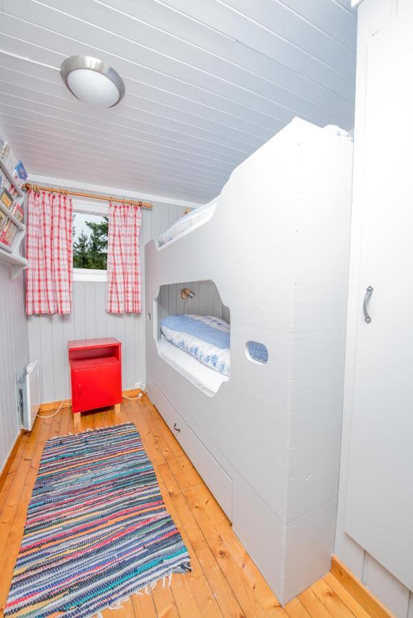 Naerglimt - Cabin By The Lake Naera Sjusjøen 外观 照片